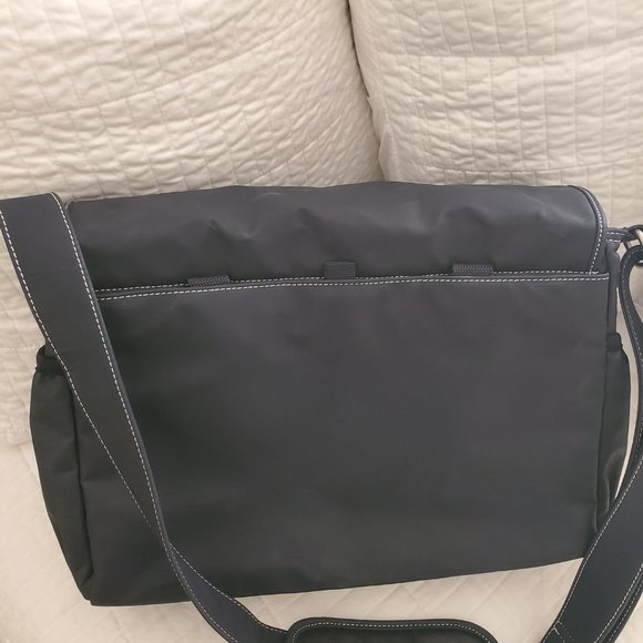 ARMANI BABY Diaper Changing Messenger Bag - Condition Showroom Never used. - Picture 7 of 13